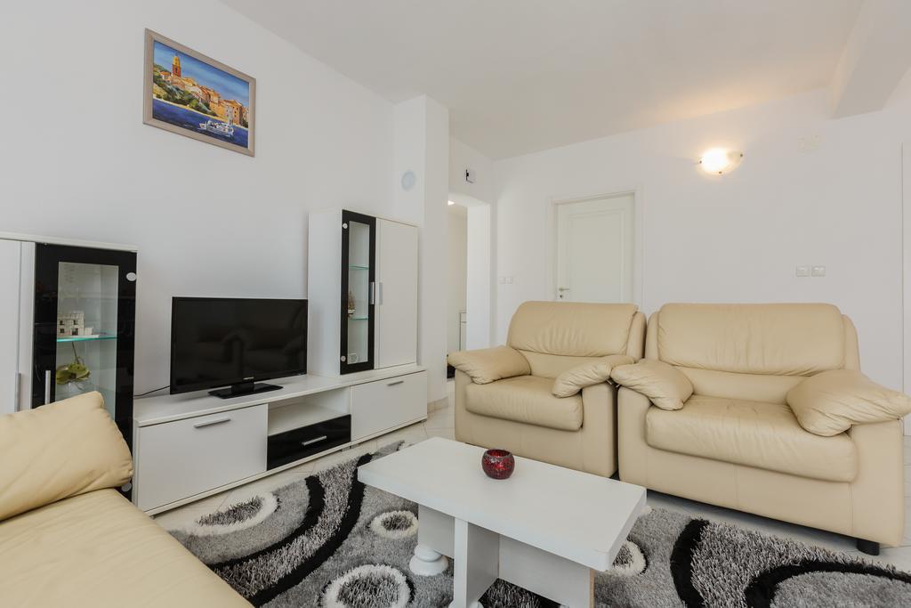 Apartment Anna Kaštela Екстериор снимка