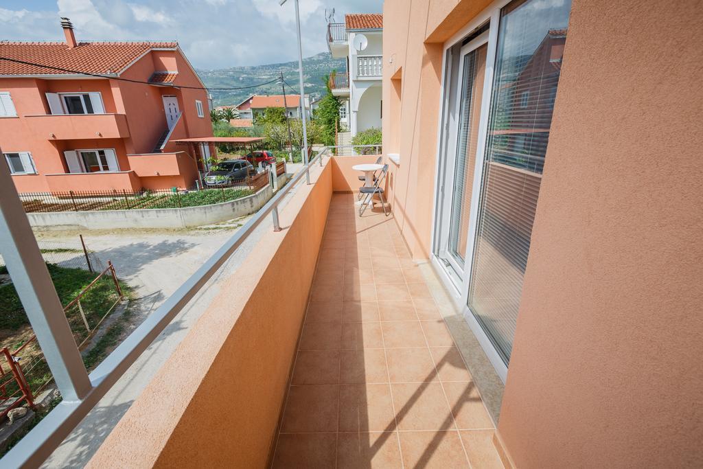 Apartment Anna Kaštela Екстериор снимка